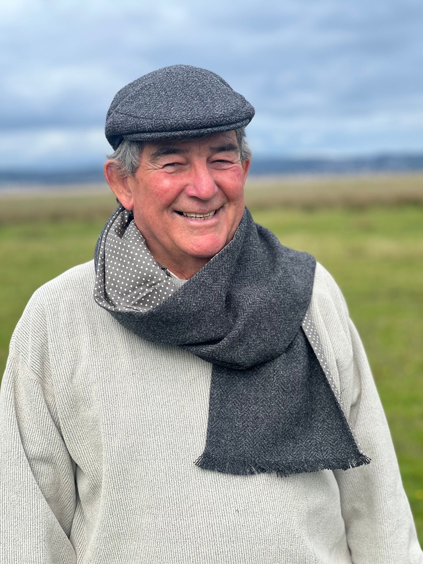 Black Mountain Tweed Scarf with Grey Polka Dot Lining