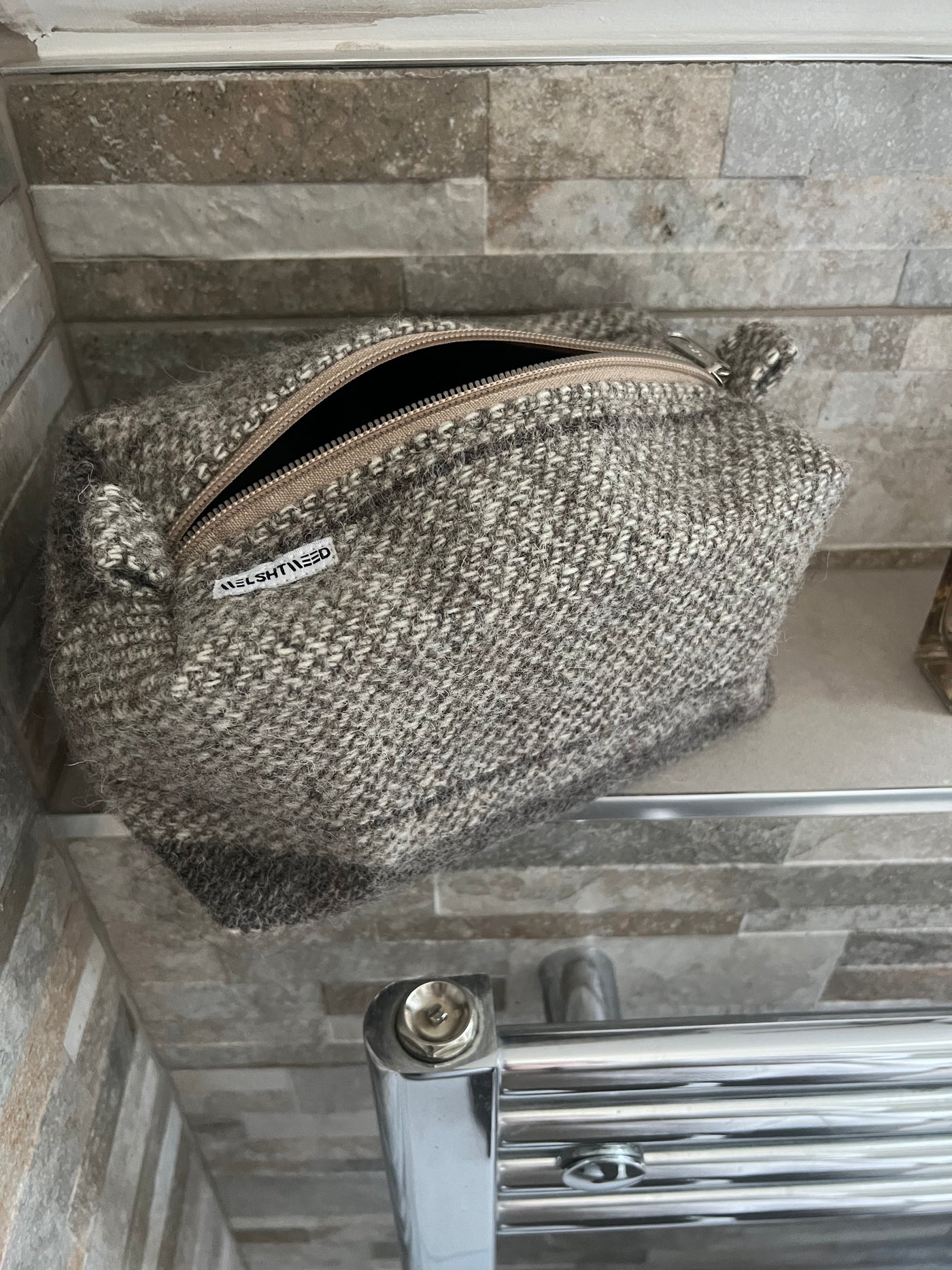 Woollen Welsh Tweed Wash bag