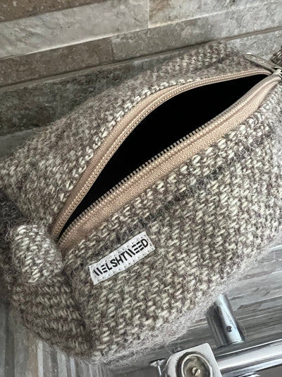 Woollen Welsh Tweed Wash bag