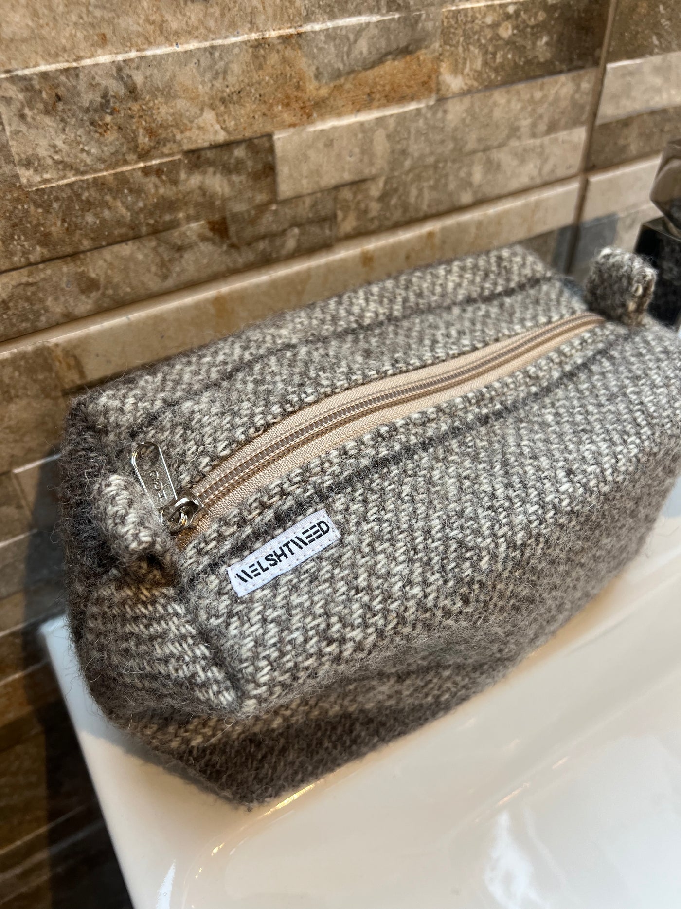 Woollen Welsh Tweed Wash bag