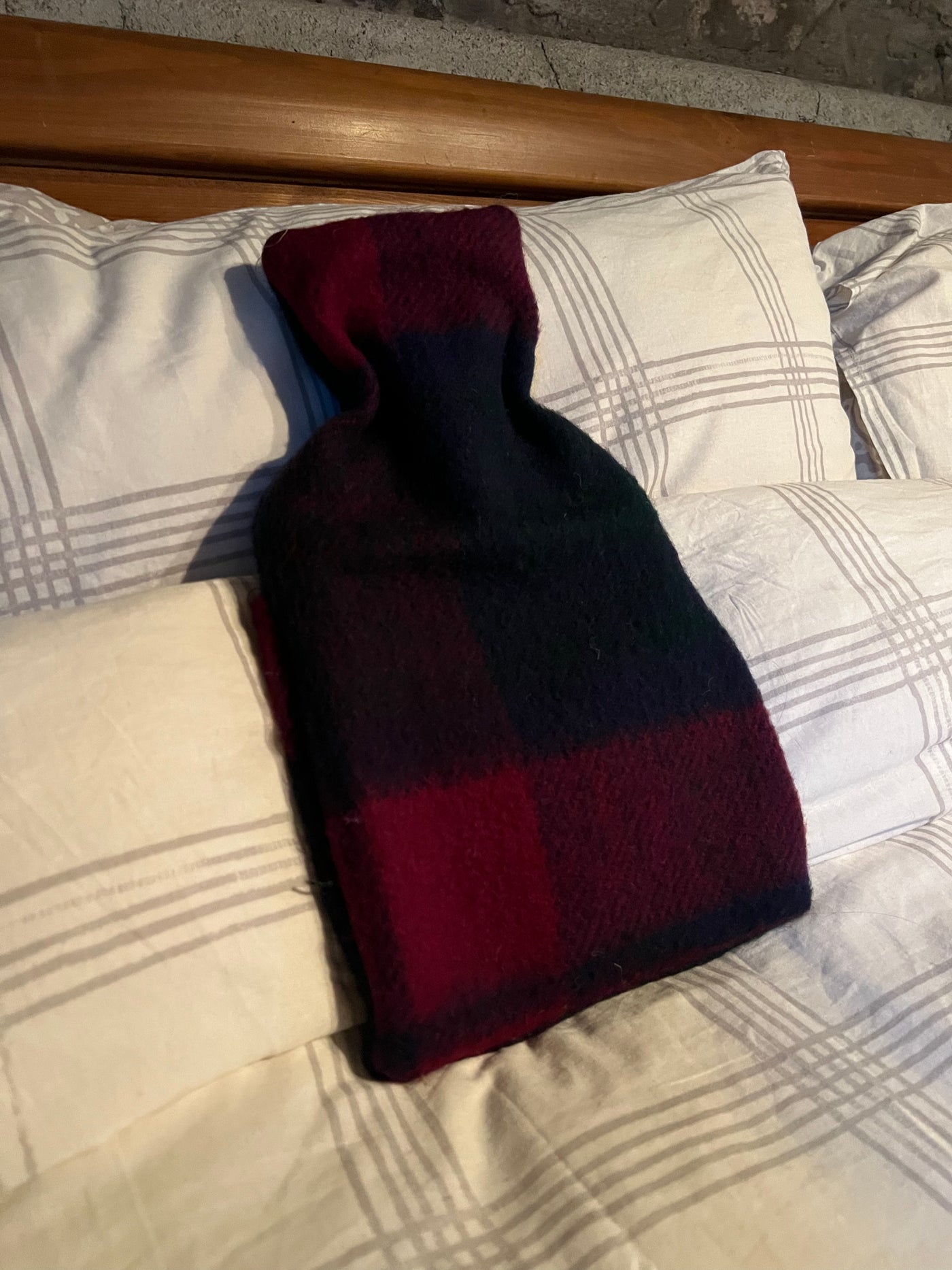 Gaeaf Cynnes Hot Water Bottle