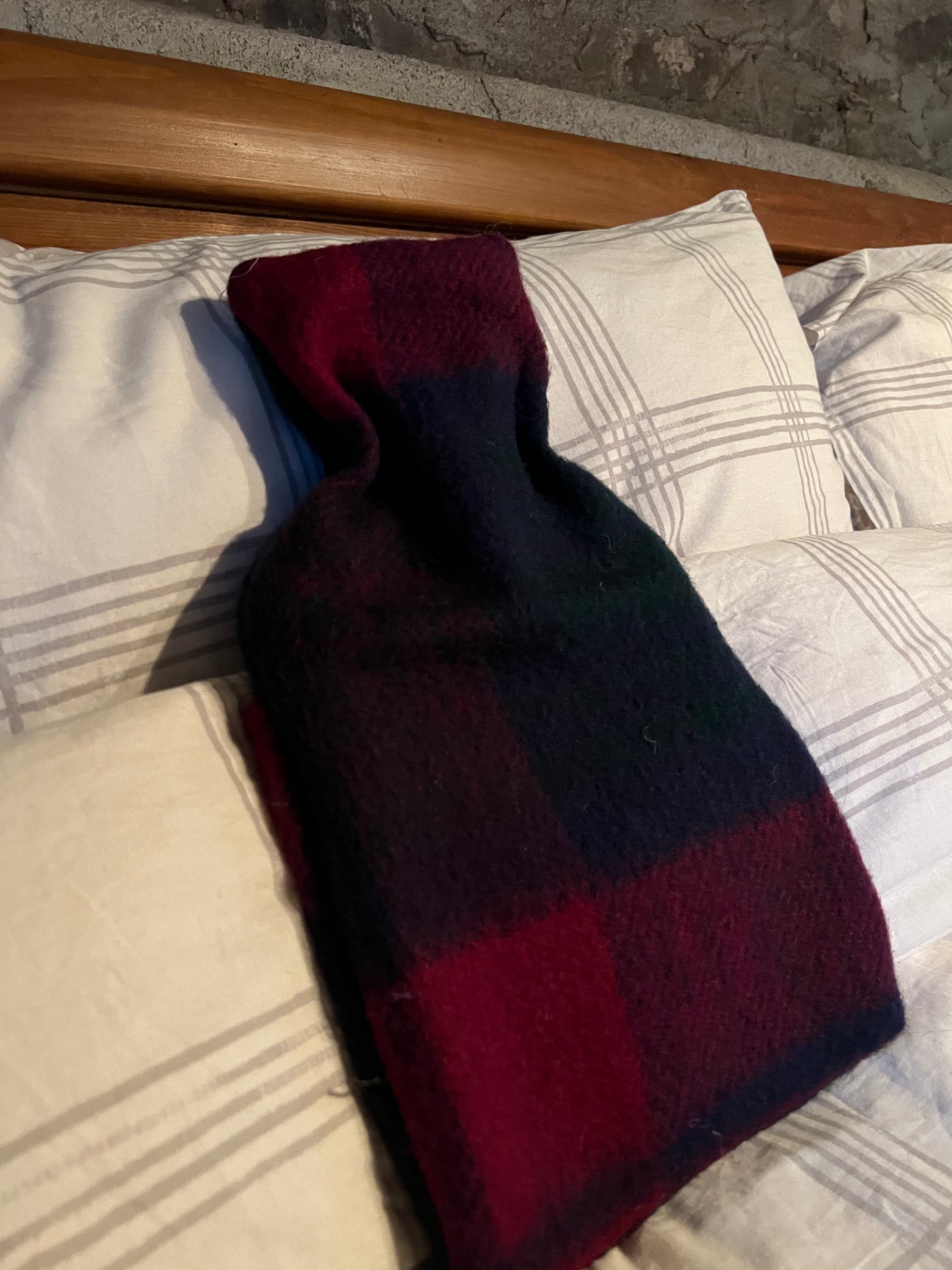 Gaeaf Cynnes Hot Water Bottle