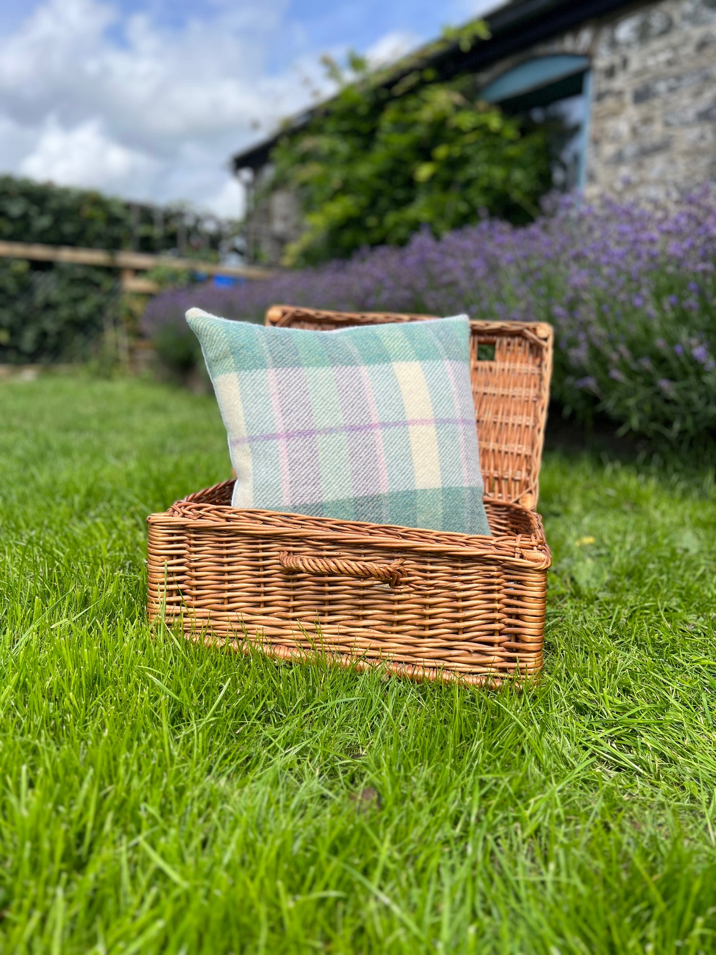 Welsh Tweed Pastel Cushion -Eirlys (Snow Drop)